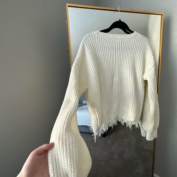 White Ivory Soft Sweater - Picture 6 of 6